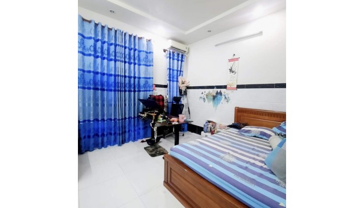 Bán Nhà Phường Tam Bình Thủ Đức - 4 Tầng 2 mặt tiền HXT Gần Vành Đai 2, Giá Chỉ 6,2 Tỷ, DT 4*16m VUÔNG VỨC